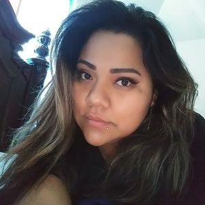 Meet your Posher, Beatriz